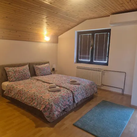 Bella Home! A Piece Of Countryside, Nature But Close To Center Of ! Garage ! 4 Bedrooms Villa