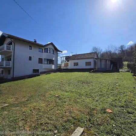 Bella Home! A Piece Of Countryside, Nature But Close To Center Of ! Garage ! 4 Bedrooms