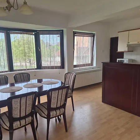 Bella Home! A Piece Of Countryside, Nature But Close To Center Of ! Garage ! 4 Bedrooms Вилла *