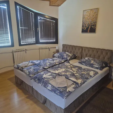 Bella Home! A Piece Of Countryside, Nature But Close To Center Of ! Garage ! 4 Bedrooms * Banja Luka